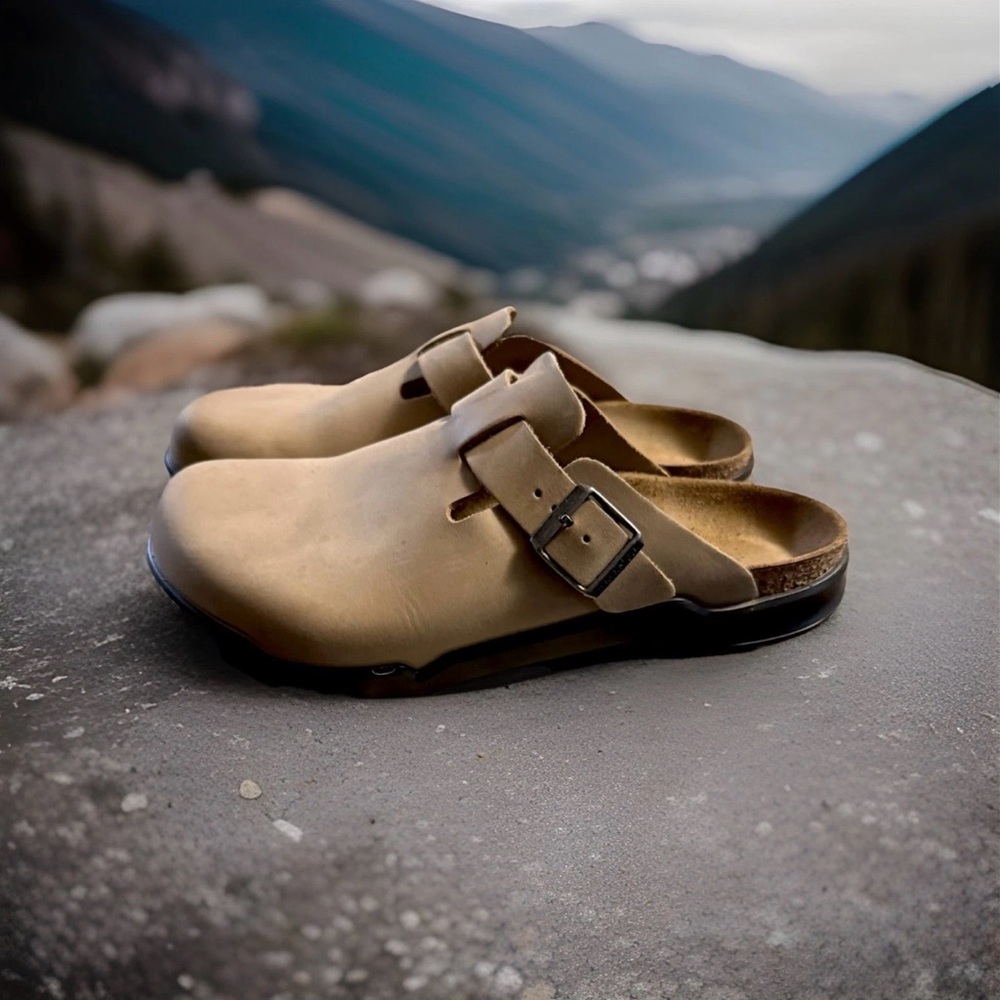 Birkenstock Boston Crosstown men’s 9 or size 42